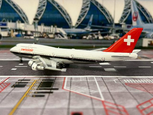 JC Wings 1:400 Swissair 747-300 HB-IGF XX40281 [Width 16 Length 17.5 Height 4.5 cm] 3