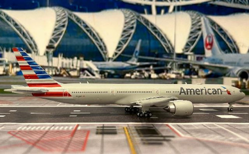 Gemini Jets 1:400 American 777-300ER N722AN GJ2303 [Width 16 Length 18 Height 5 cm] 4