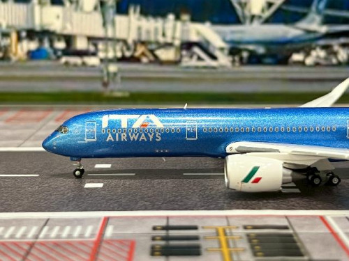 JCWings 1:400 ITA A350-900XWB EI-IFA XX40650 [Width 16 Length 16.5 Height 4 cm] 5