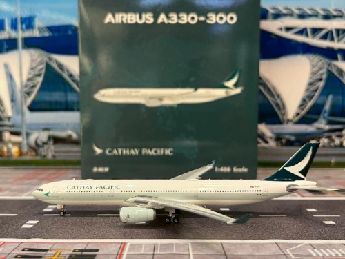 Phoenix 1:400 Cathay A330-300 B-HLW P4664 [Width 15 Length 16 Height 4 cm]