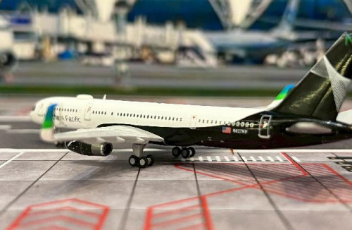 JC Wings 1:400 Northern Pacific 757-200 N627NP XX40134 [Width 10 Length 11.5 Height 3 cm] 8