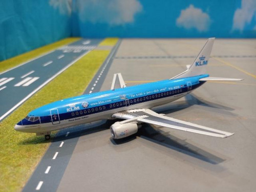 JCWings:XX20139 1:200 KLM 737-300 A Click Away PH-BDD [Width 14 Length 17 Height 5.5 cms]