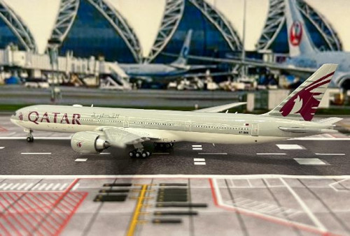 JC Wings 1:400 Qatar 777-300ER