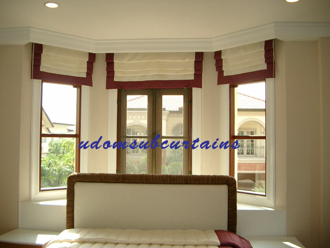 ม่านพับ