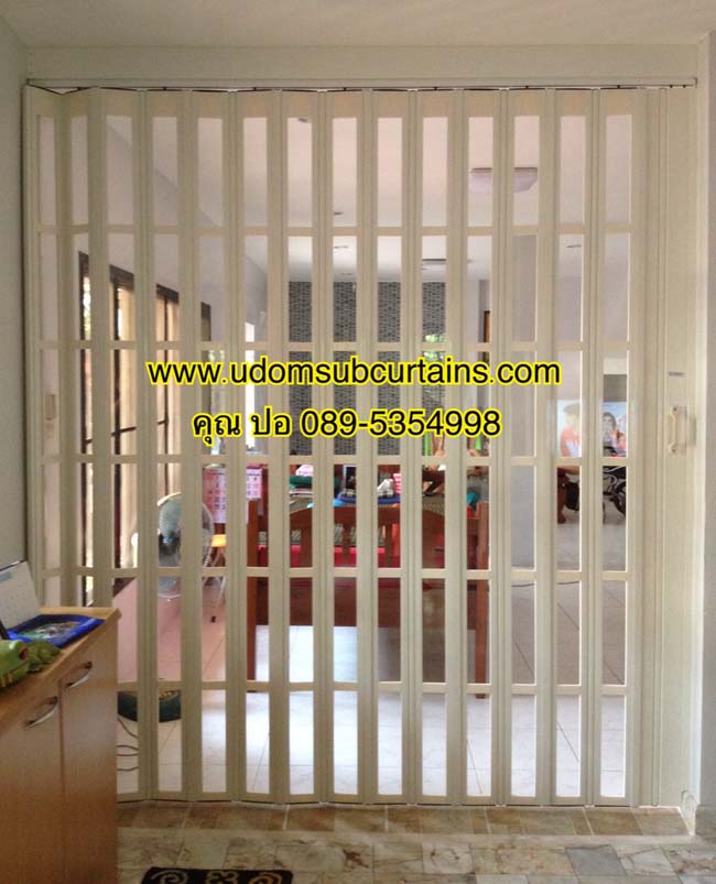 ฉากกั้นห้องญี่ปุ่น