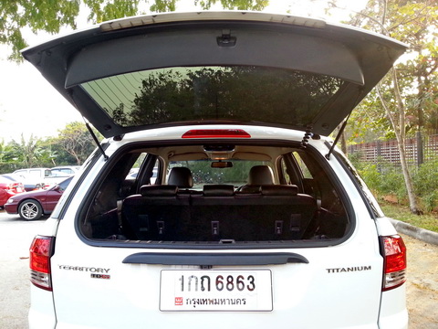 2013 FORD TERRITORY 2.7TDCI (DIESEL) 7 ที่นั่ง สีขาว 23