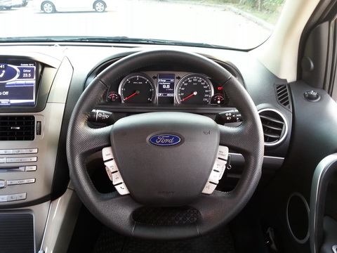 2013 FORD TERRITORY 2.7TDCI (DIESEL) 7 ที่นั่ง สีขาว 27