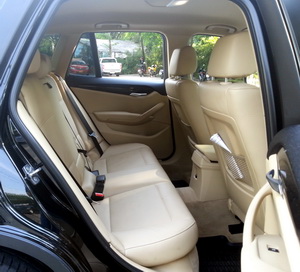 2011 BMW X1 E84  6X,XXX KM 10
