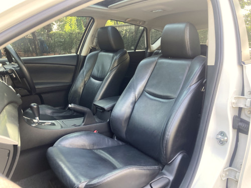 2011 MAZDA 3 2.0 5D มือเดียว 130,000 กม.เท่านั้น สวยๆ พร้อมใช้ 6