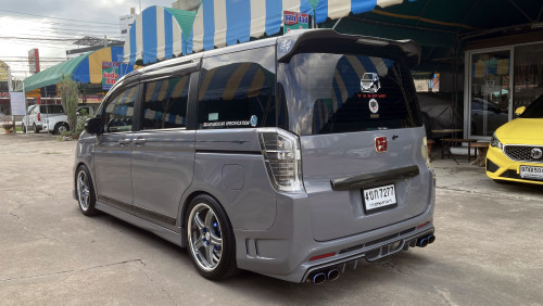 2013 HONDA STEPWAGON SPADA 3