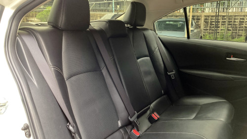 2019 TOYOTA ALTIS 1.8 HYBRID MID 9