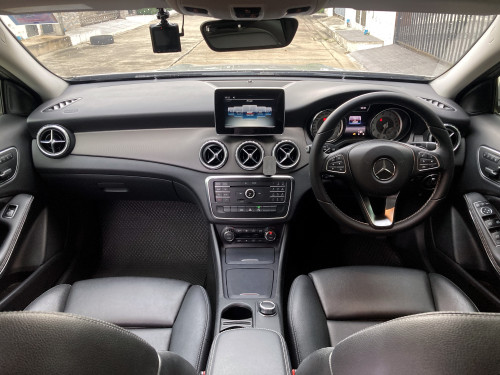 2016 จด 2017 MERCEDES BENZ W156 GLA 200 4