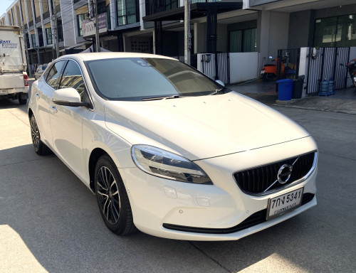 2017 จด 2018 VOLVO V40 T4 มือเดียวสวยจริง 1