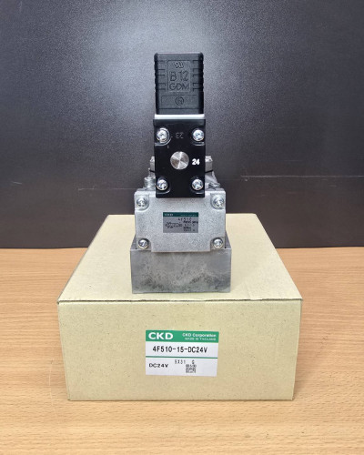โซลินอยด์วาล์ว Solenoid Valve CKD รุ่น : 4F510-15-DC24V