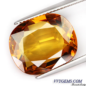 บุษราคัม(Yellow Sapphire) 10.10 กะรัต แม่โขงทอง IF 1