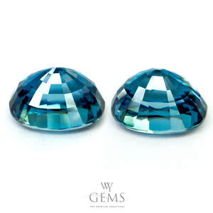 [BGL Certified]คู่ต่างหูเพทาย (Blue Zircon) น้ำหนักรวม 17.20 ct ฟ้าเข้มสวย IF 2