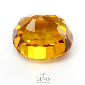 บุษราคัม(Yellow Sapphire) 8.06 กะรัต รูปไข่ แม่โขงอ่อน 2
