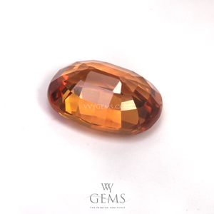 สเปสซาร์ไทด์ (Spessartite Garnet) 2.29 กะรัต รูปไข่ สีส้ม หน้าใหญ่ไฟดี 2