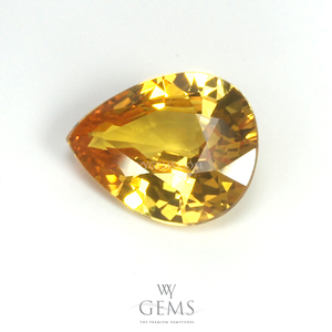 บุษราคัม(Yellow Sapphire) 2.18 กะรัต สีเหลืองมะนาว ไฟดี 1
