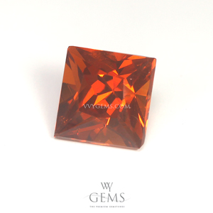 สเปสซาร์ไทด์ (Spessartite Garnet) 2.61 กะรัต รูปสี่เหลี่ยม สีแดงส้ม 1