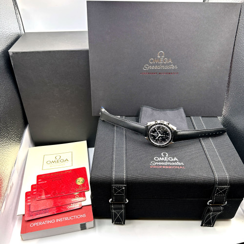 OMEGA Speedmaster Professional Moonwatch 2021 Manual Winding Size 42 MM. (Fullset) 9