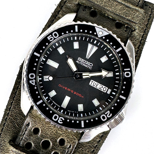 SEIKO Divers 200m 7S26-0029 ปี 1990 Automatic Day-Date ขนาดตัวเรือน 42.5 mm. (Pre-owned) 1