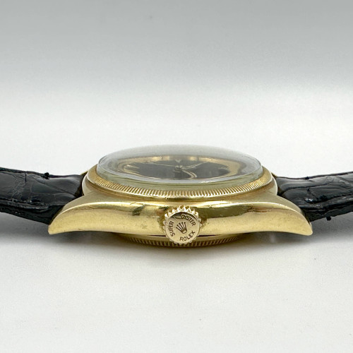 ROLEX Oyster Perpetual 6105 