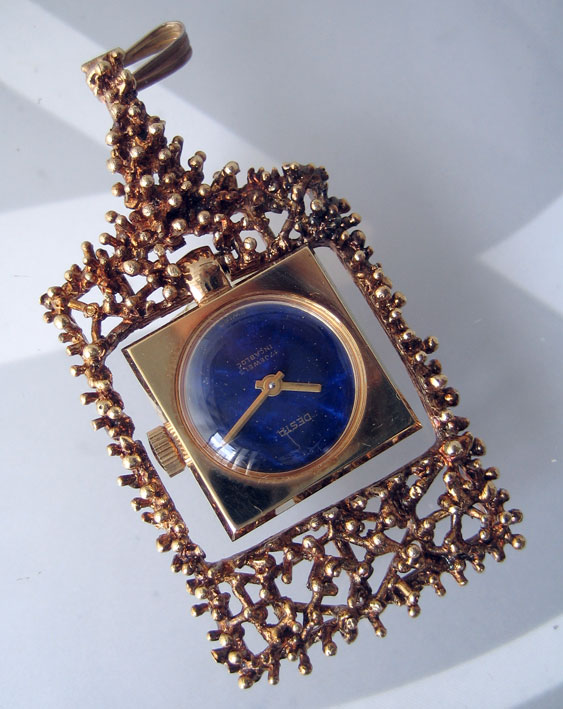 นาฬิกาห้อยคอ desta art deco classic 1970 ไขลาน for lady หน้าปัดน้ำเงินเข้มราปิส เดินเวลา 2 เข็มทอง ก 0