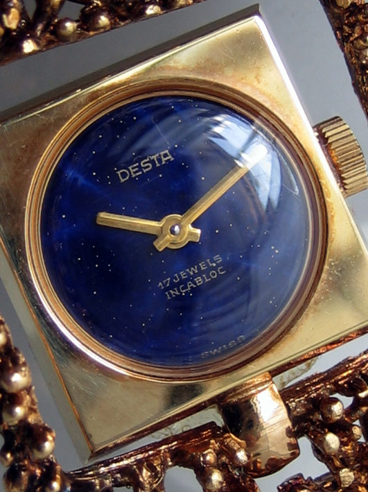 นาฬิกาห้อยคอ desta art deco classic 1970 ไขลาน for lady หน้าปัดน้ำเงินเข้มราปิส เดินเวลา 2 เข็มทอง ก 1