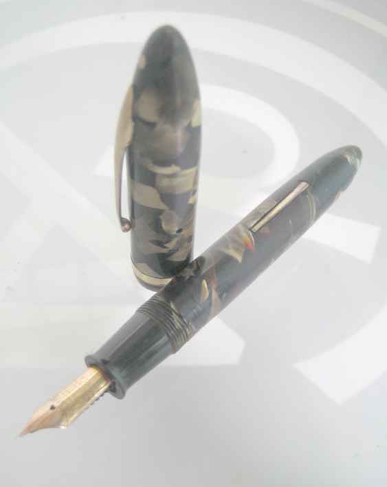 ปากกาหมึกซึม sheaffer life time 1932 USA ตัวด้ามอครีลิคลายหินเขียว ชุดเหน็บเคลือบทอง ปากทอง 18k ฝาขั 1