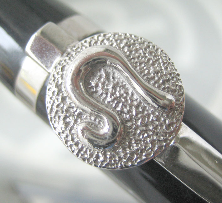 ปากกาหมึกแห้ง lalex collection ITALY ตัวด้ามอครีลิคลายหินดำสลับชุดเหน็บ silver 925 ลงยา ของใหม่ยังไม 3
