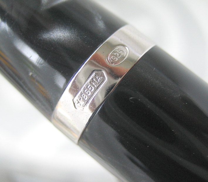 ปากกาหมึกแห้ง lalex collection ITALY ตัวด้ามอครีลิคลายหินดำสลับชุดเหน็บ silver 925 ลงยา ของใหม่ยังไม 6