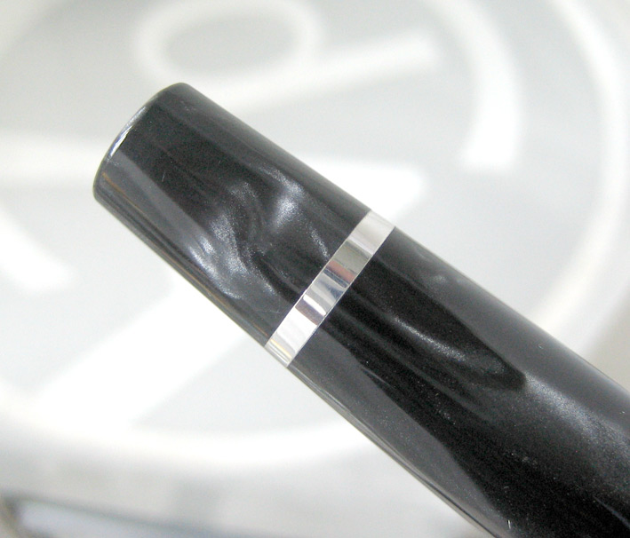 ปากกาหมึกแห้ง lalex collection ITALY ตัวด้ามอครีลิคลายหินดำสลับชุดเหน็บ silver 925 ลงยา ของใหม่ยังไม 7