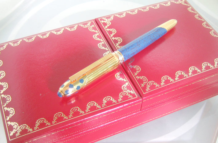 ปากกาหมึกซึม Cartier panthere laq blue fontain classic  for man, lady ปากเป็นทอง 18k (750) size F ตั 13