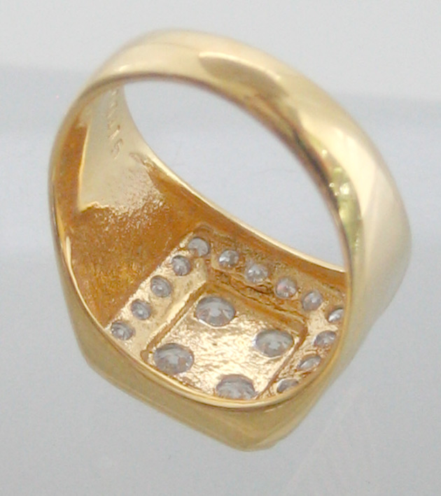 แหวนทองประดับเพชรแท้เม็ดหลักขนาด 0.13x4 กะรัต เม็ดรอง 0.025x20 เม็ด น้ำขาวไฟดีไม่มีตำหนิ ตัวเรือนทอง 3