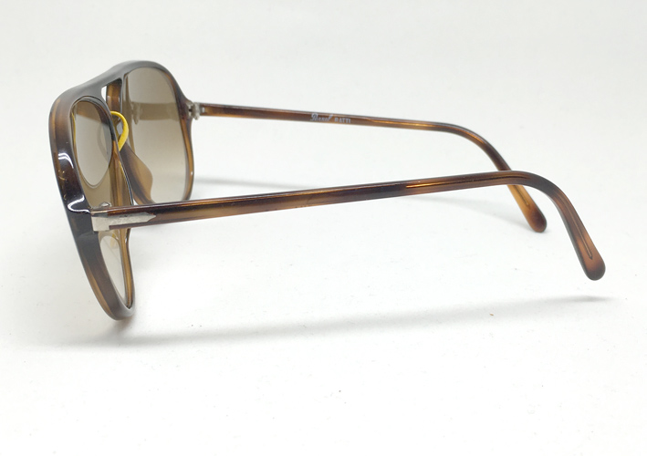 แว่นกันแดด PERSOL RATTI P-0693 ITALY Vintage 1980\'s size 52/127/130 เหมาะสำหรับบุรุษ สตรี เลนส์เทาน 2