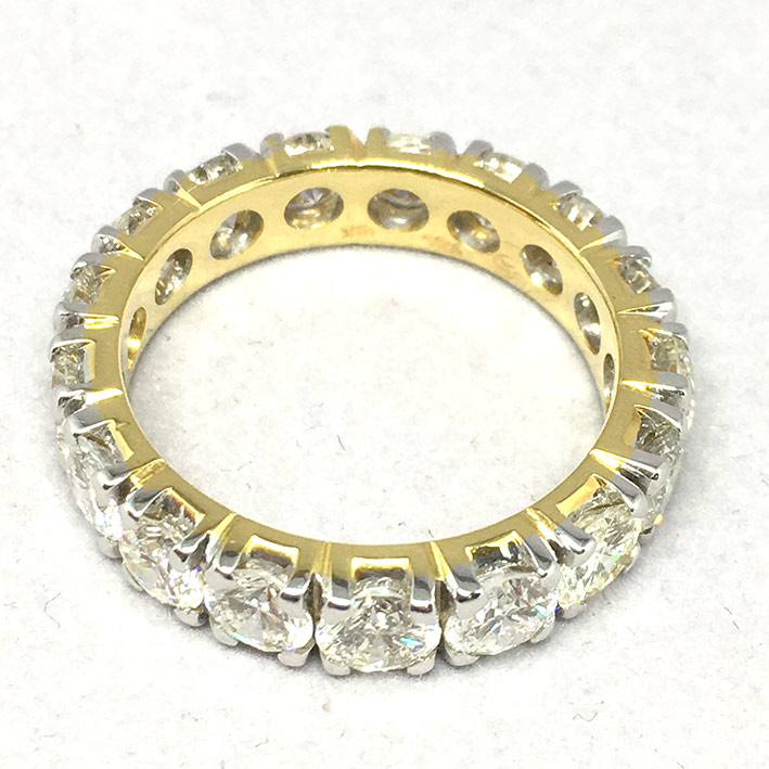 แหวนทองคำประดับเพชรแท้ฝังเตย ขนาดเพชร 0.30x17 กะรัต น้ำขาวสวยไฟดี ตัวเรือนทอง 90 น้ำหนักช่างรวม 8 ก 6