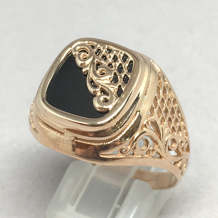 แหวนทองชาย Dandy 9k ฉลุลาย ประดำหินนิลดำ ตัวเรือนทอง Pink gold 375 น้ำหนักทองช่างรวม 7.3 กรัม ขนาดวง