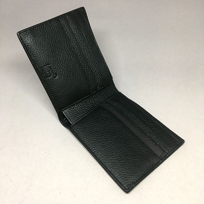 Montblanc Meisterstuck Black Leather Wallet 111124 สำหรับบุรุษ ขนาด 4 1/2 \quot;x 3 1/3\quot; วัสดุห 4