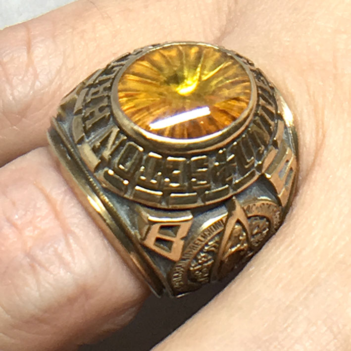 แหวนทอง USA SEATON HALL UNIVER CITY 1971 ประดับพลอยเหลือง ตัวเรือนทอง 10k yellow gold น้ำหนักทองรวม 5