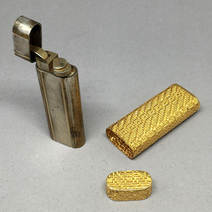 ไฟแช็ก CARTIER ทองคำ 18k yellow gold original 1980 ระบบเติมแก๊ส ลวดลายขอบปลอกทองคำแบบถักทอง หายาก น่ 4
