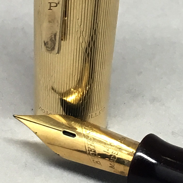 ปากกาหมึกซึม EVERSHARP USA ตัวด้ามไฟเรซิ่น ชุดปลอกและเหน็บเคลือบทอง 14k gold field 1/10 micron ปากทอ 2