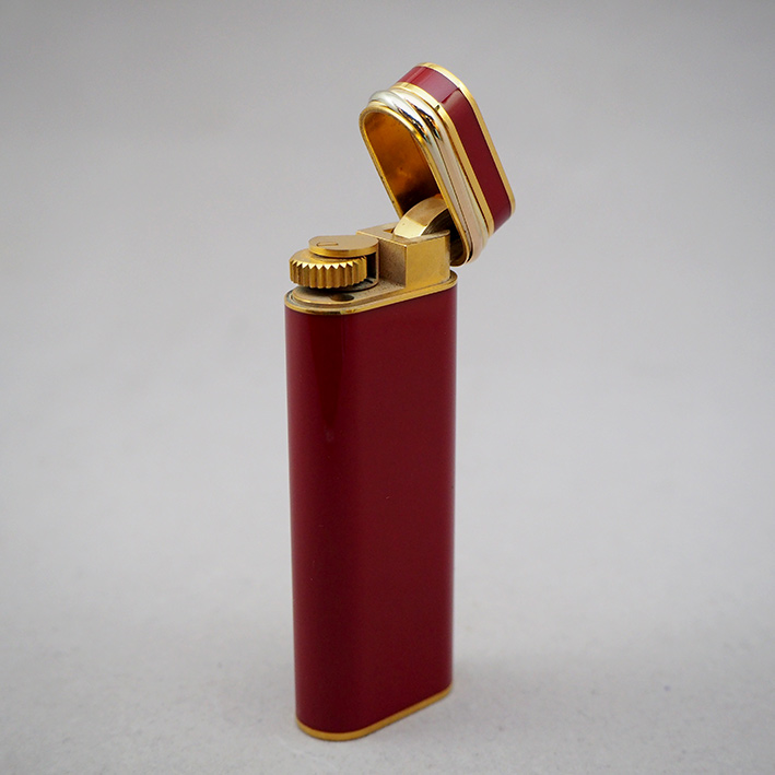 ปากกาพร้อมไฟแช็ค CARTIER collection ตัวเรือนสีแดง ชุดโลหะเคลือบทองหนา สภาพสวยสมบูรณ์ หายากน่าสะสม 5