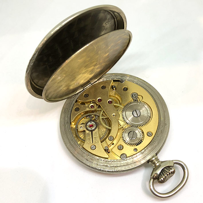 นาฬิกาพกไขลาน SEKEL Pocket watch 1900 ขนาดตัวเรือน 54 mm หน้าปัดกระเบื้องขาวพิมพ์โรมันดำ และลวดลายตุ 5