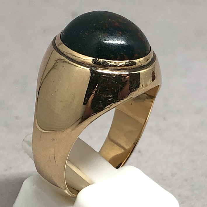แหวนทองชมพู DANDY Style ประดับหินเลือด blood stone เจียนไนนูนสูง ตัวเรือนทอง 14k 585 รูปทรงเรียบใส่ไ 1