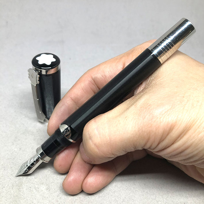 ปากกาหมึกซึม MONTBLANC JOHN LENNON Special Edition Fountain Pen ปลายปากกาทอง 18k (750)