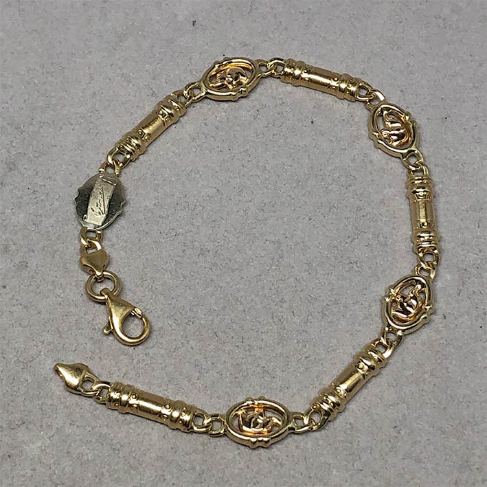 สร้อยข้อมือทองคำ VICTORIA Brand 18k gold ลวดลายปล้องอ้อยสลับช้าง ตัวเรือนทอง yellow gold ความยาวสร้อ
