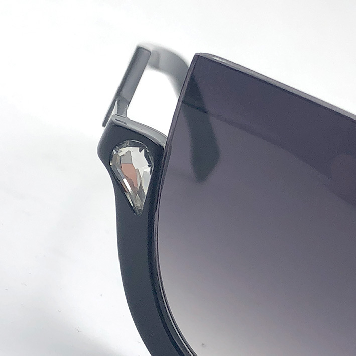 แว่นกันแดด FENDI FF0138/S Made In Italy สำหรับสตรี ขนาด 52-19-140 1