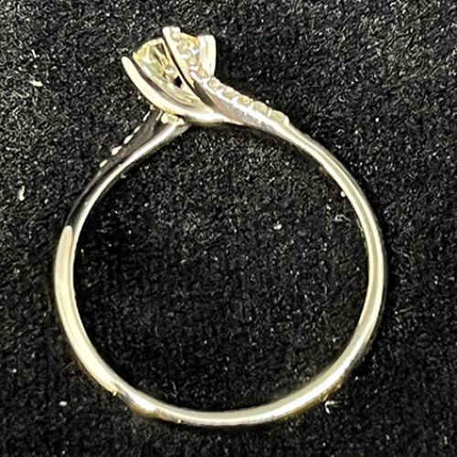 แหวนทองคำขาวประดับเพชรแท้น้ำขาวเม็ดเดี๋ยวขนาด 0.25 กะรัต เม็ดรอง 18 เม็ด รวมน้ำหนัก 0.15 กะรัต 3