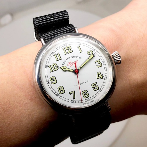 WEST END WATCH Co. Lowan Swiss Made 17 Jewels ระบบไขลาน ขนาด 42 mm. | World Wide Watch Shop 4